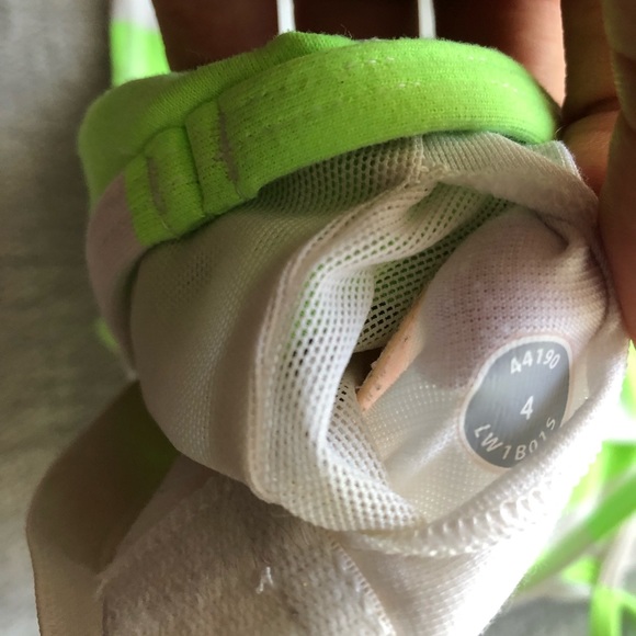 Lululemon power Y tank lime green - Picture 6 of 7